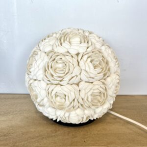 Lampe ronde coquillages