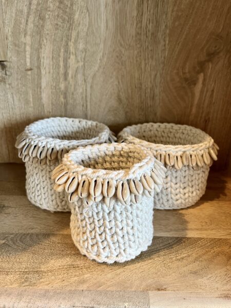 Panière macramé et coquillages