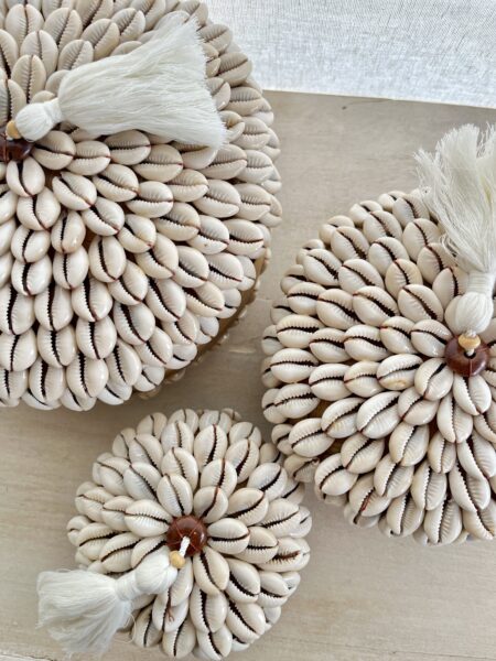 Boite en bambou et coquillages