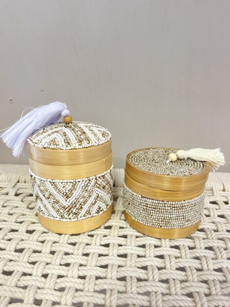 Boite perles et pompon
