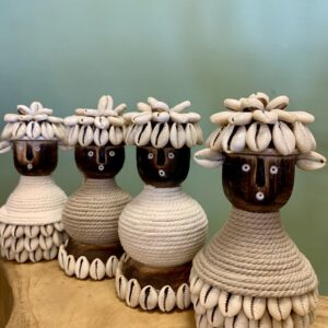 Couple Namji chapeaux coquillages