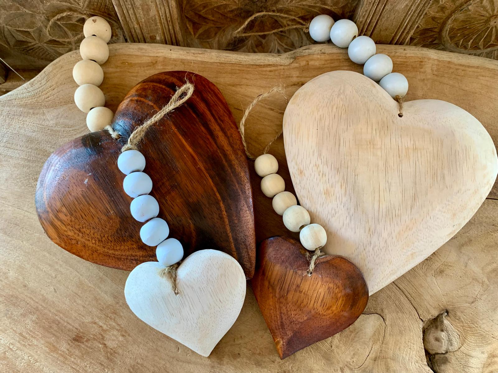 Cœur bois à suspendre