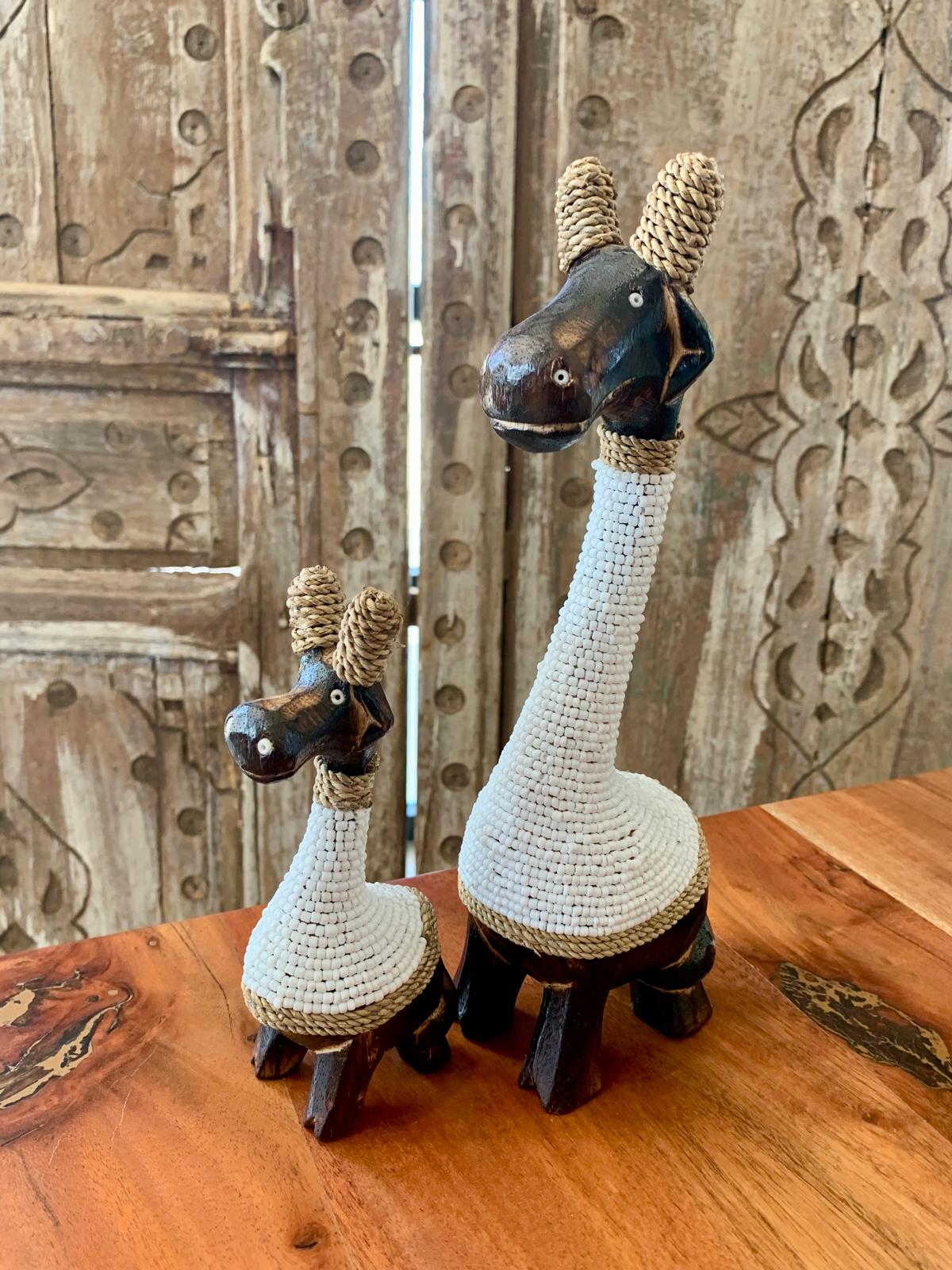 Rennes en bois et perles