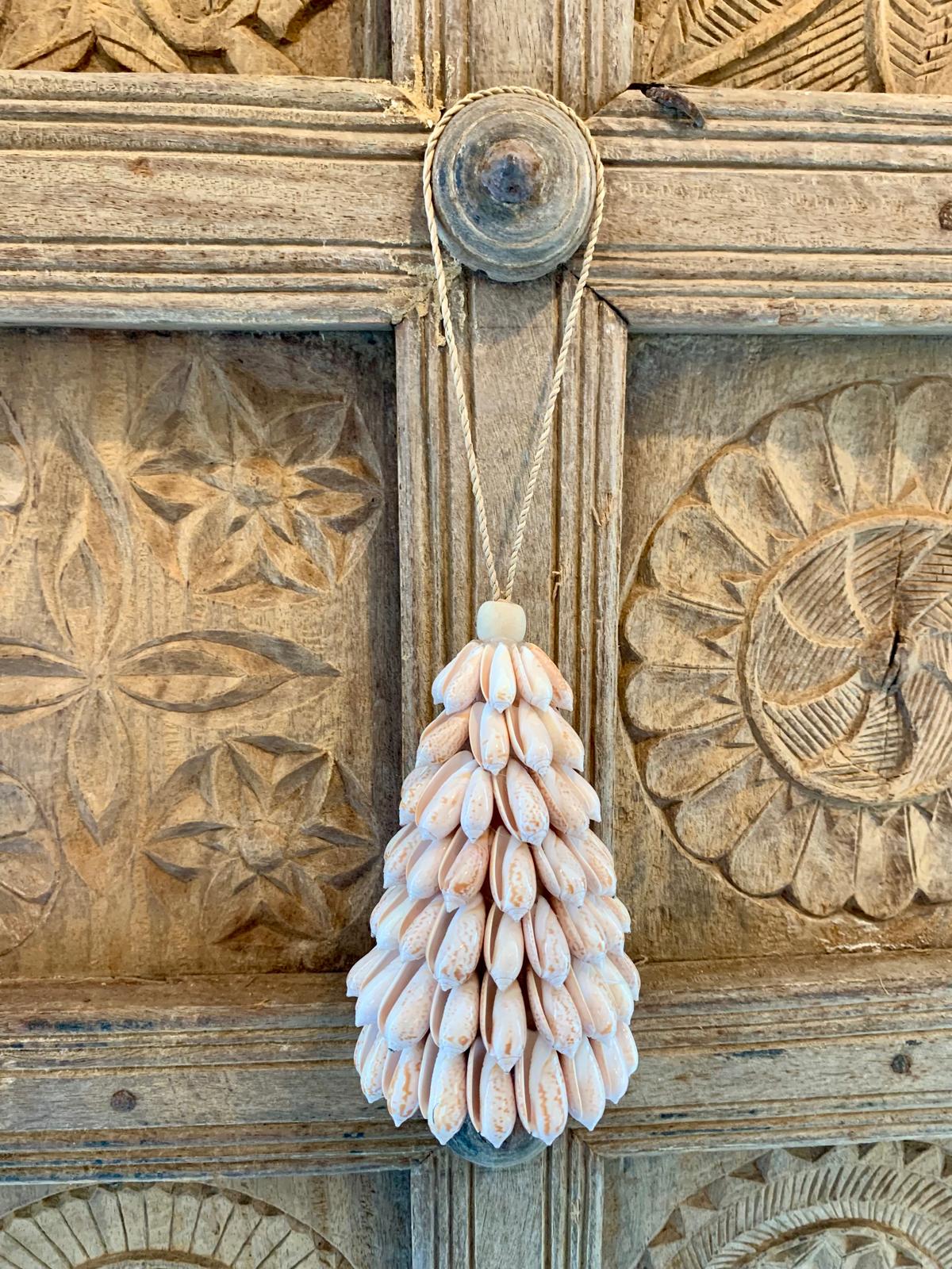 Sapin de Noël en coquillages