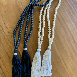 embrase billes de bois et corde