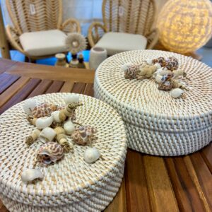 Boîte tissage rotin et coquillages
