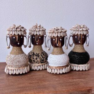 Petite Poupée Namji Perles & Coquillages
